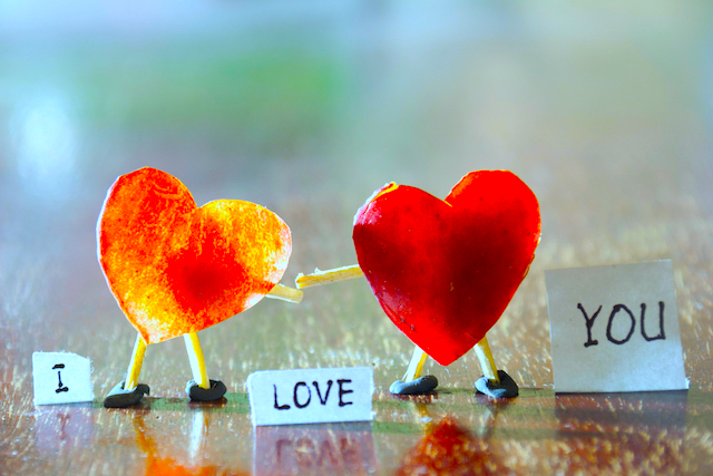 52 Ways to Tell Someone You Love and Appreciate Them